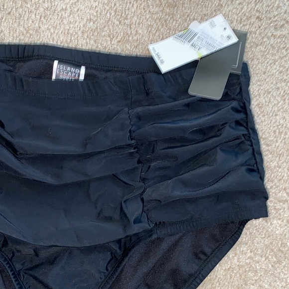 NWT Island Escape Woman Black Tummy Control Sz 18W Retail $45 - Picture 2 of 4